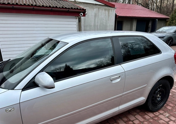 Audi A3 cena 17500 przebieg: 205000, rok produkcji 2007 z Jaworzno małe 326